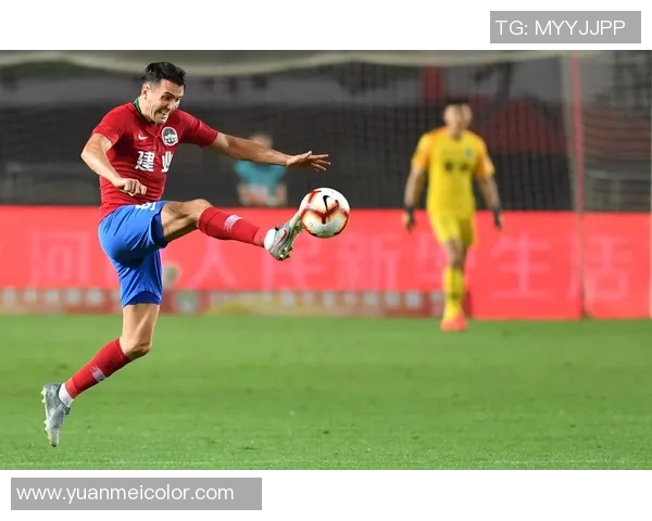 2016年河南建业与山东鲁能精彩对决回顾及赛季表现分析